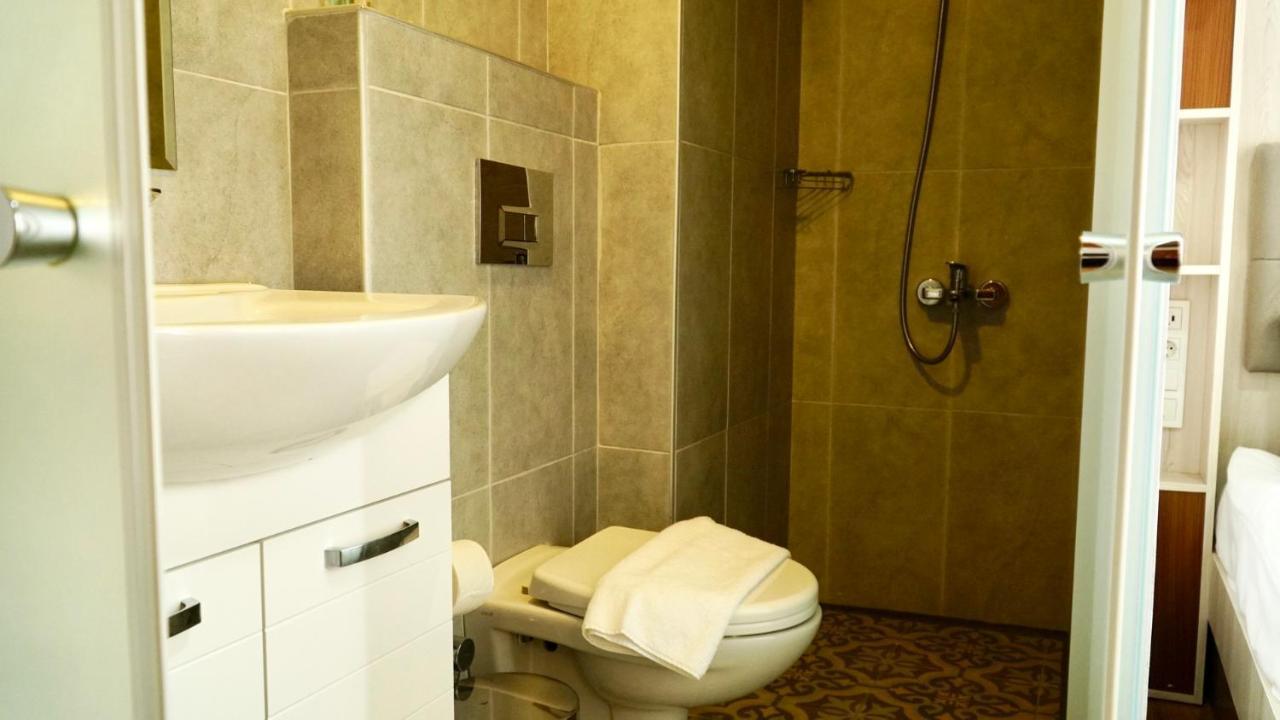 איסטמבול Qonaq Hotel & Suites מראה חיצוני תמונה